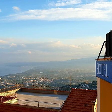 Hotel Panorama Di Sicilia كاستلمولا المظهر الخارجي الصورة