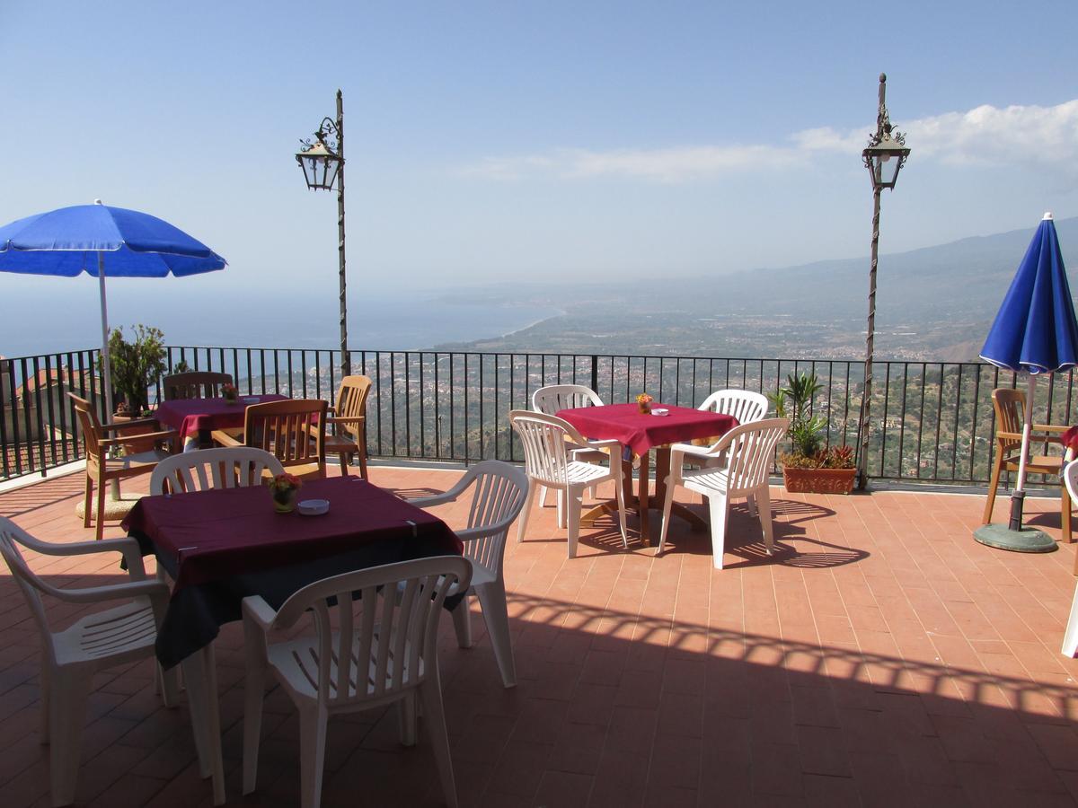 Hotel Panorama Di Sicilia كاستلمولا المظهر الخارجي الصورة